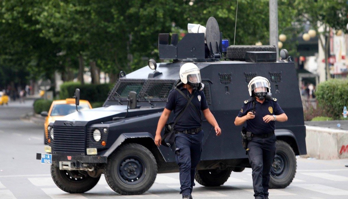 إطلاق نار على دورية بوسط اسطنبول وإصابة شرطي