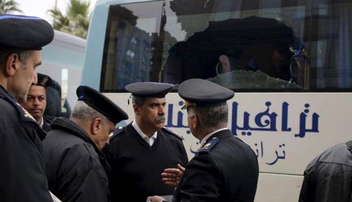 "داعش" يتبنى هجوماً على سياح في القاهرة