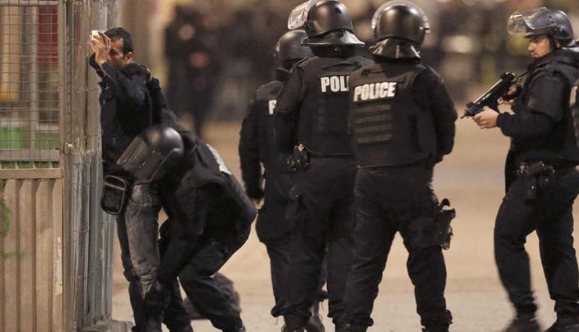 مهاجم مركز للشرطة في باريس معروف لدى شرطة لوكسمبورغ