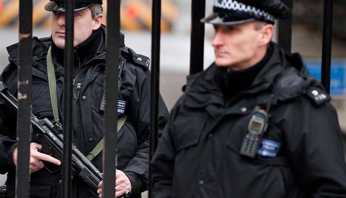 لندن تعزز عدد أفراد الشرطة المسلحين بعد هجمات باريس