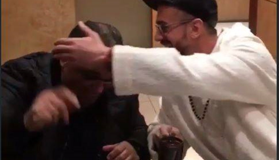 بالفيديو: سعد المجرد يتسبب في احراق يدي نبيل شعيل