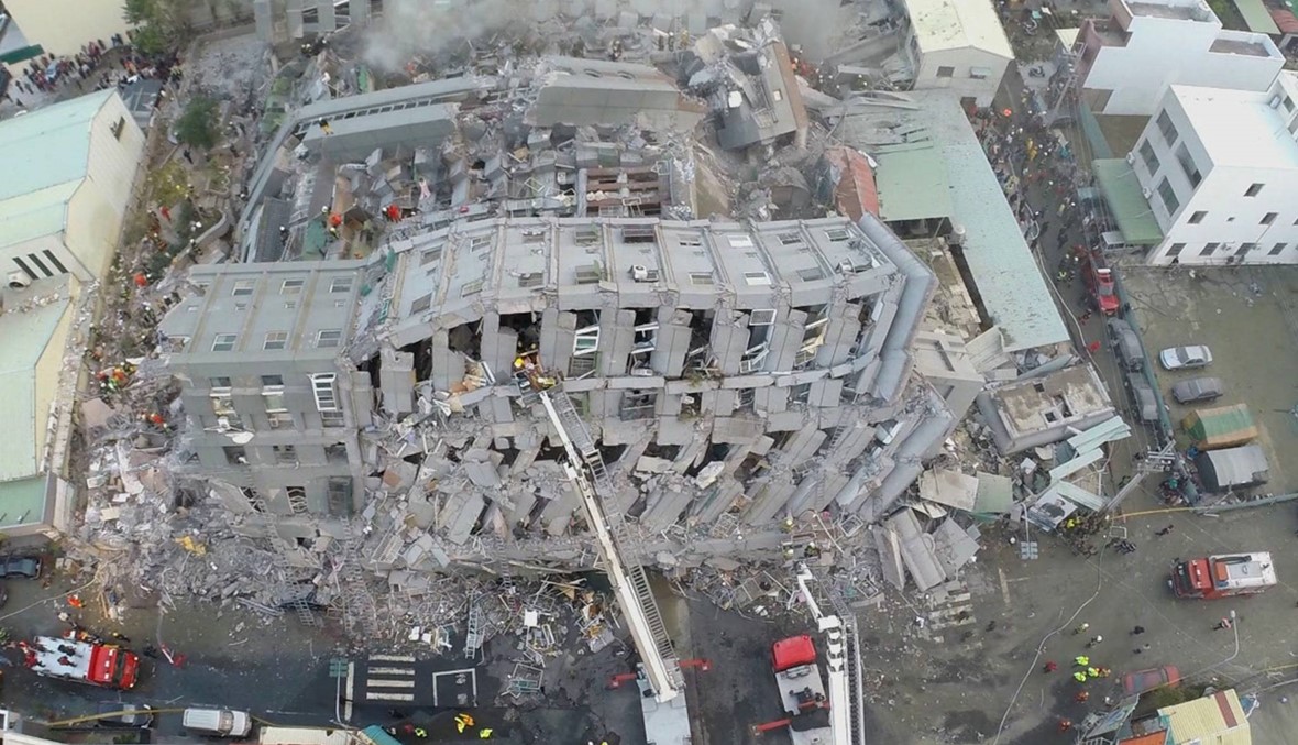 بالصور - خمسة قتلى و300 جريح في زلزال جنوب تايوان