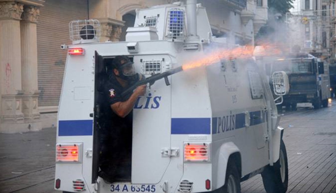تركيا... قمع محتجين على بناء منجم للذهب بالغاز المسيل للدموع