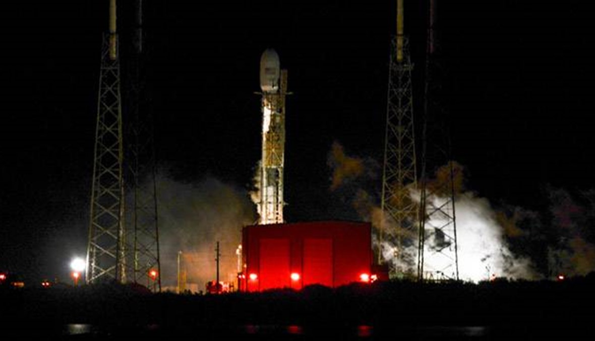 "سبايس اكس" ترجئ للمرة الثالثة إطلاق قمر اصطناعي على صاروخ فالكون