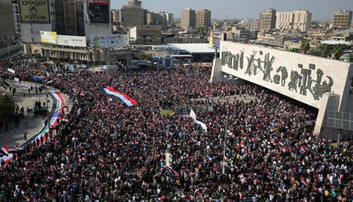 الصدر يُطالب العبادي بالعمل على "إنقاذ العراق" من الفساد