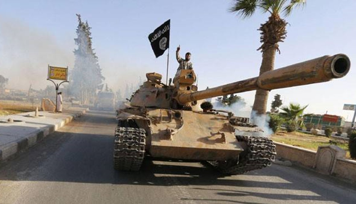 "داعش" للمدنيين: غادروا تدمر!