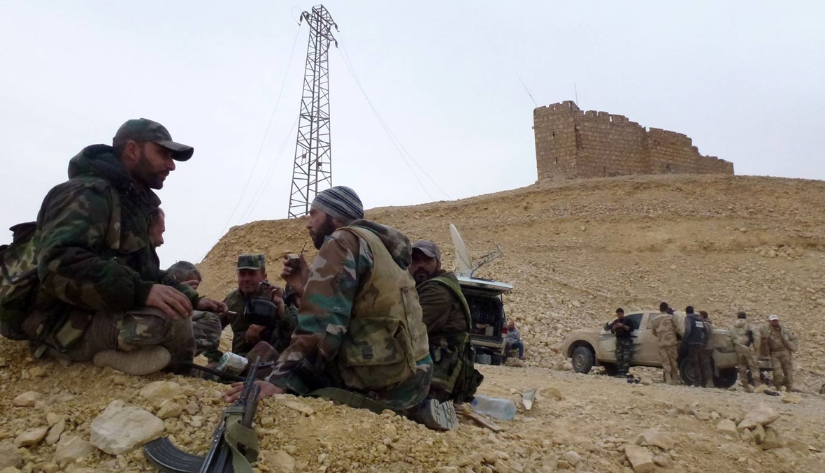 الجيش السوري يضيق الخناق على تدمر\r\nومشاركة روسية "واسعة " في القتال