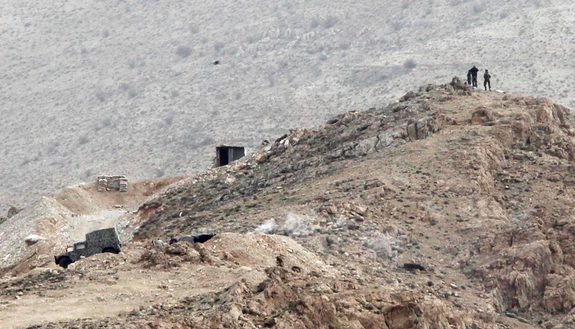 اشتباكات بين "النصرة" و"داعش" بالقرب من الحدود... ومقتل اللبناني "أبي براء"