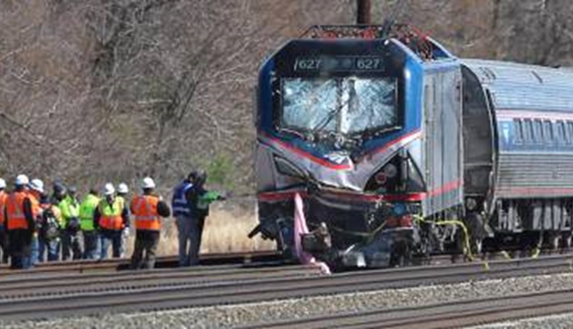 أميركا: قتيلان و35 جريحاً في حادث قطار بفيلادلفيا