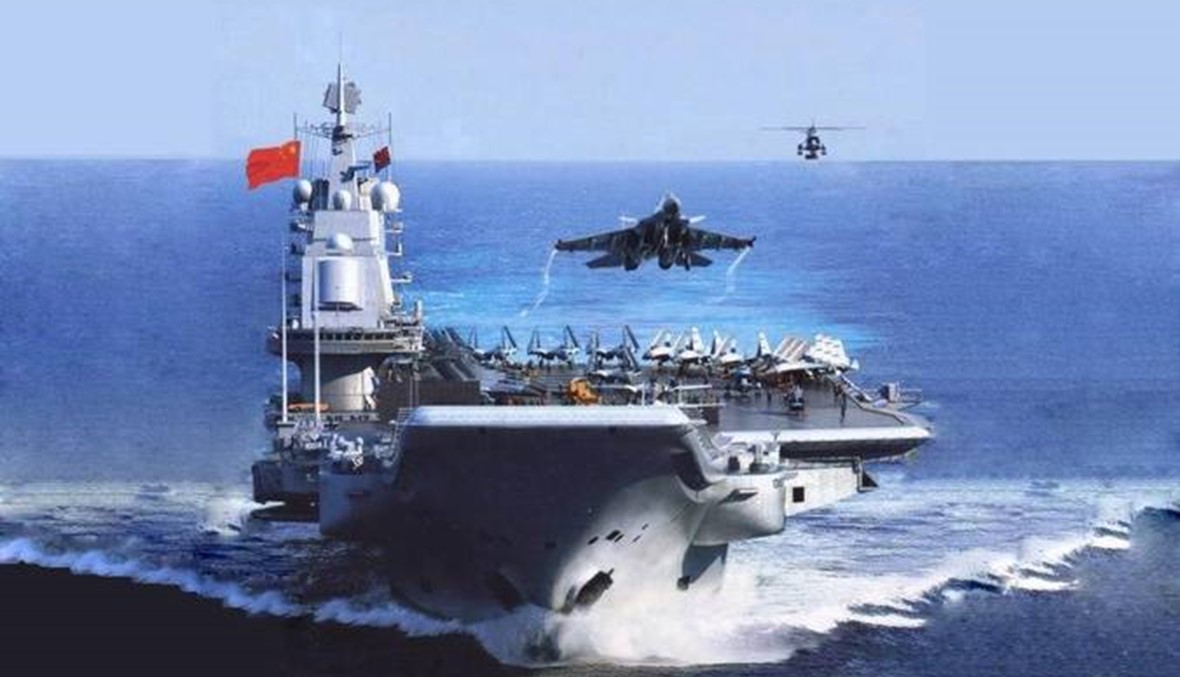 بيجينغ تدشن منارة في جزيرة اصطناعية متنازع عليها بجنوب بحر الصين