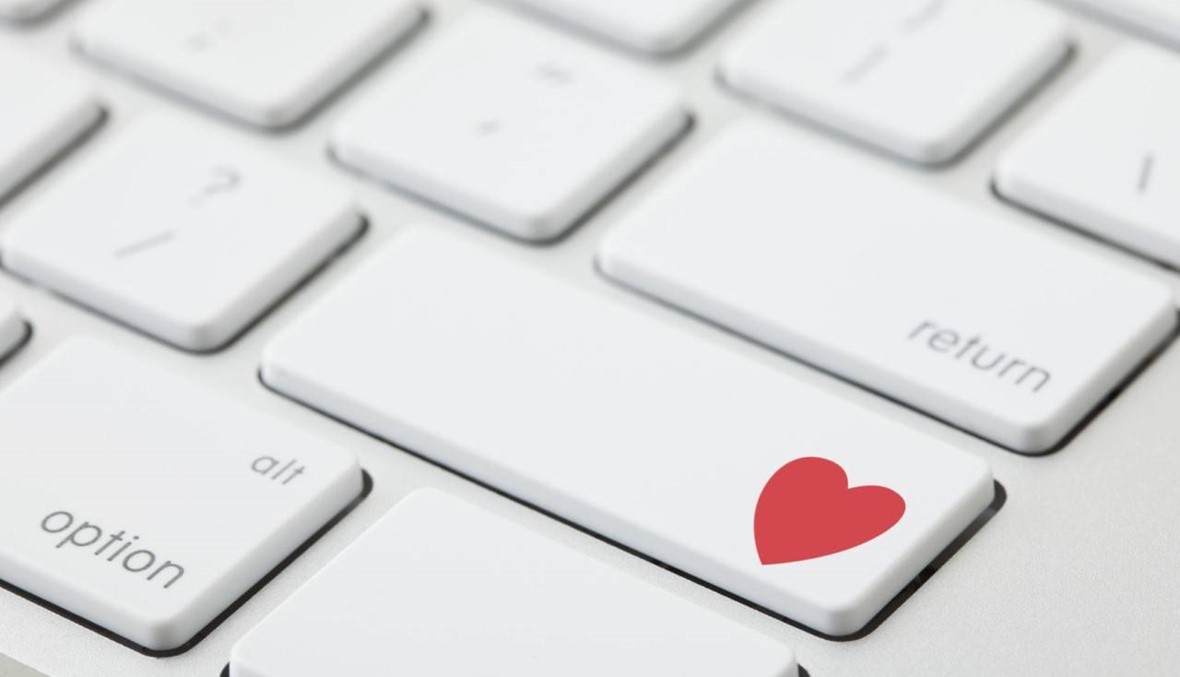 "Badoo"... لتسهيل الدعارة في لبنان والجنس المجاني!