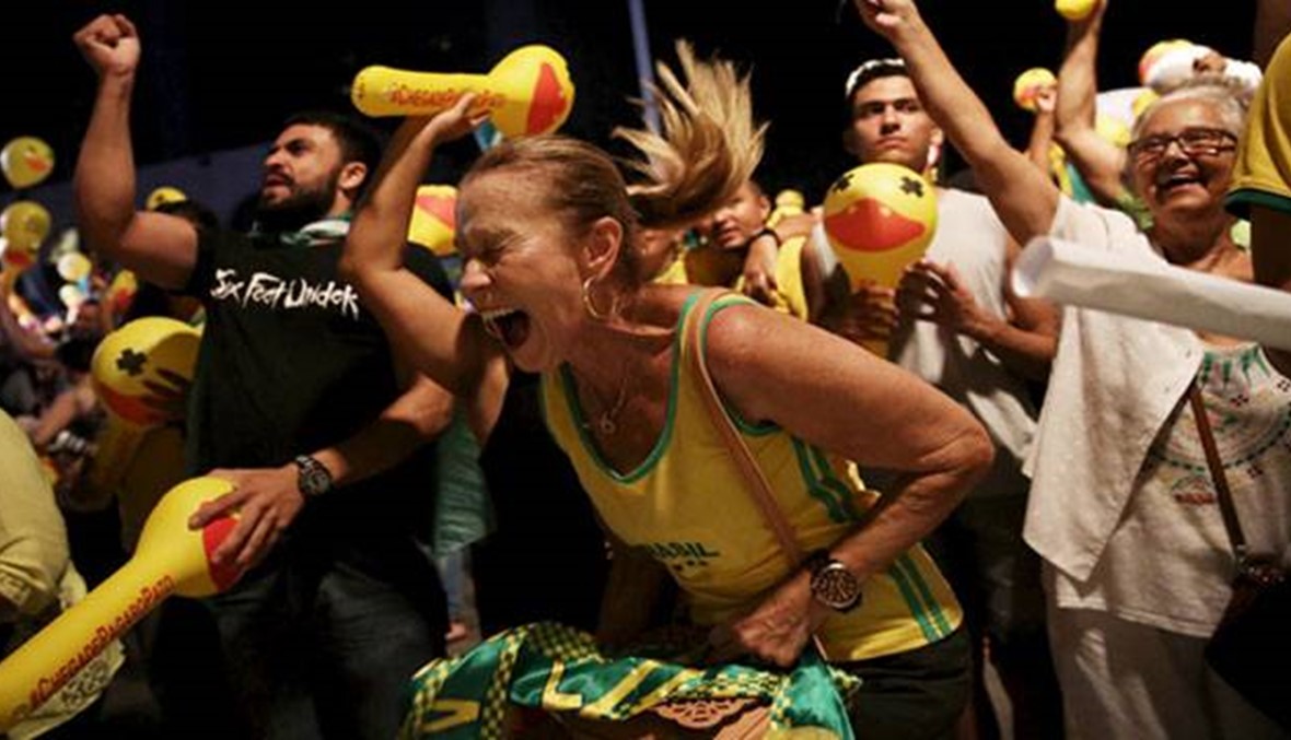 البرازيل: تصويت تاريخي للنواب يمهد لإقالة روسيف الرئيسة اليسارية