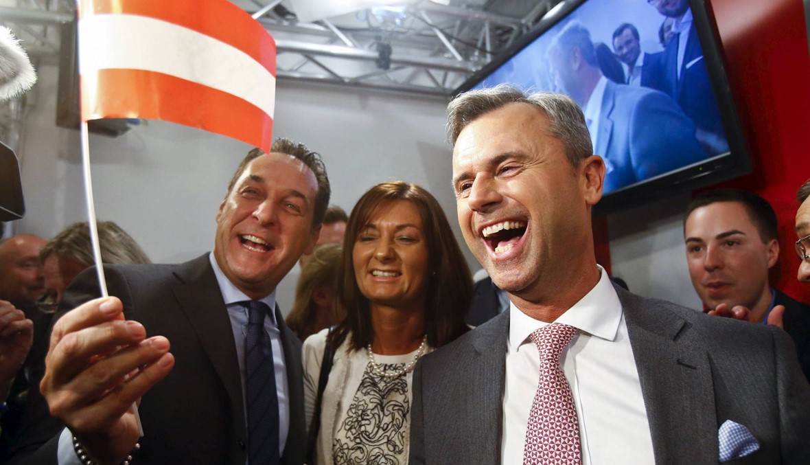 حقبة سياسية جديدة في النمسا تبدأ بفوز اليمين المتشدد في الانتخابات الرئاسية
