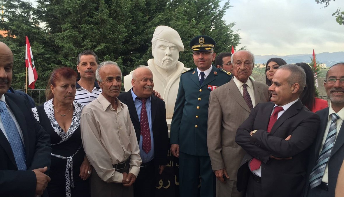إزاحة الستار عن النصب التذكاري للمغوار قزحيا روكز: "هل من تضحية أسمى من الشهادة؟"