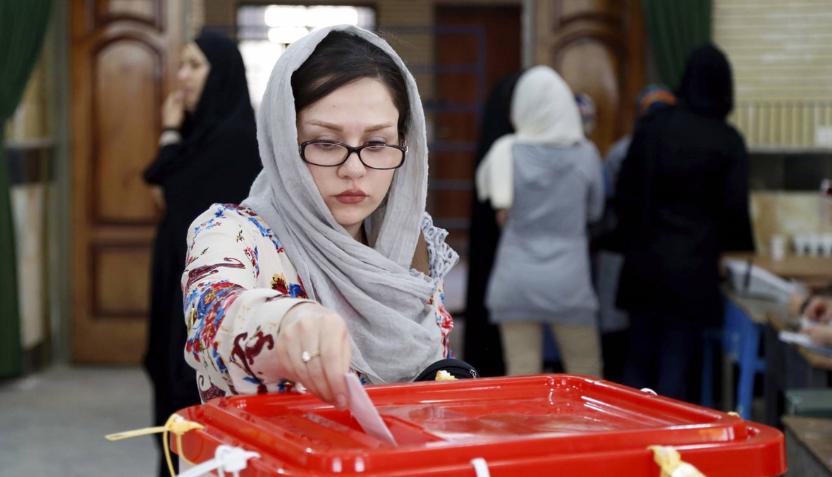 مؤيدو روحاني يفوزون في الدورة الثانية من الانتخابات التشريعية في ايران