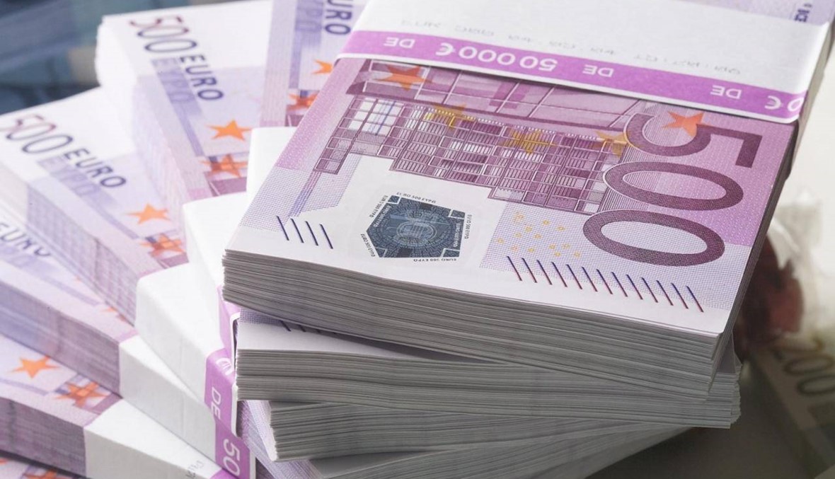 البنك المركزي الاوروبي يعلن التوقف عن اصدار اوراق نقدية من فئة 500 يورو