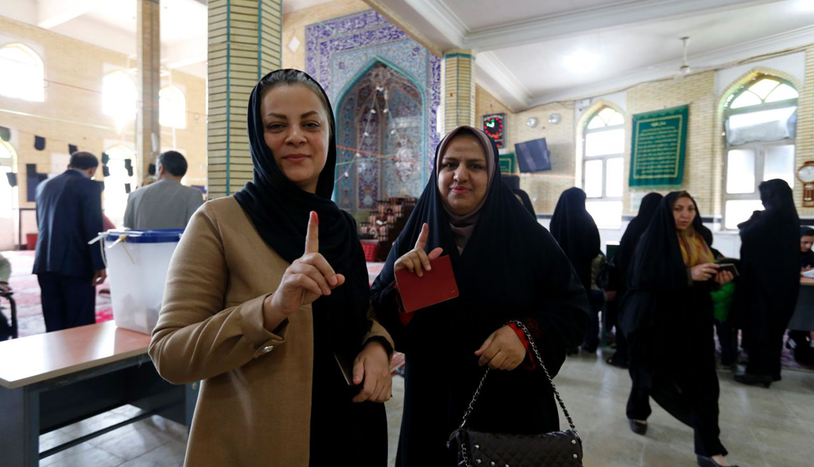 التغيير تصنعه النساء في طهران... وبيروت؟