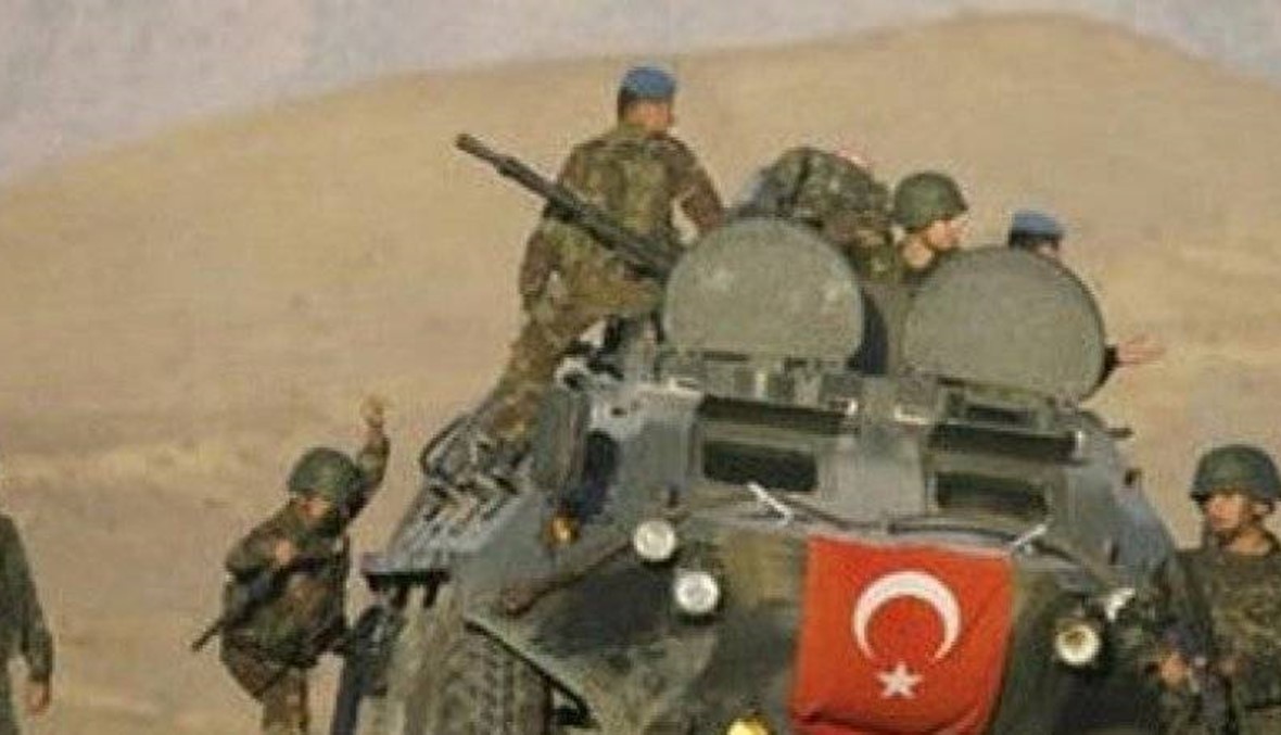 مقتل أربعة جنود أتراك في انفجار... والعين على الأكراد