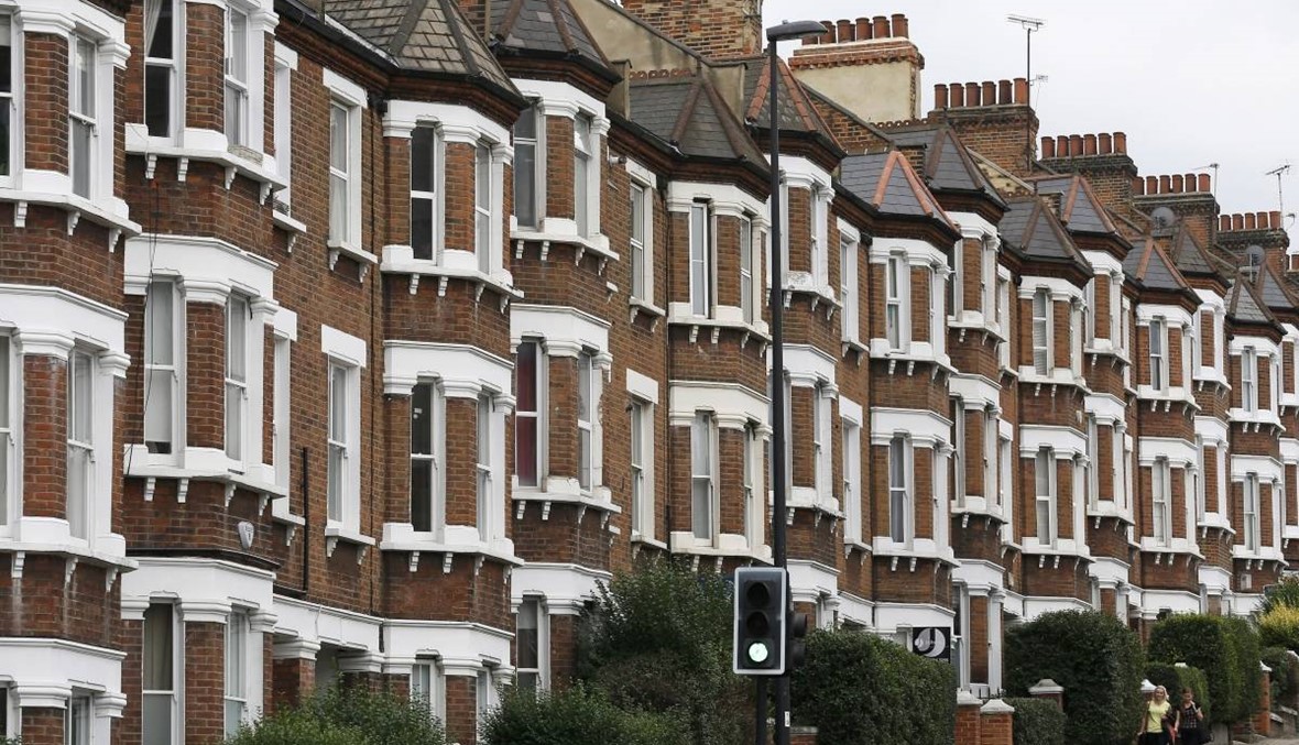 أسعار المساكن ستهبط 10-18% إذا انسحبت بريطانيا من الاتحاد الأوروبي
