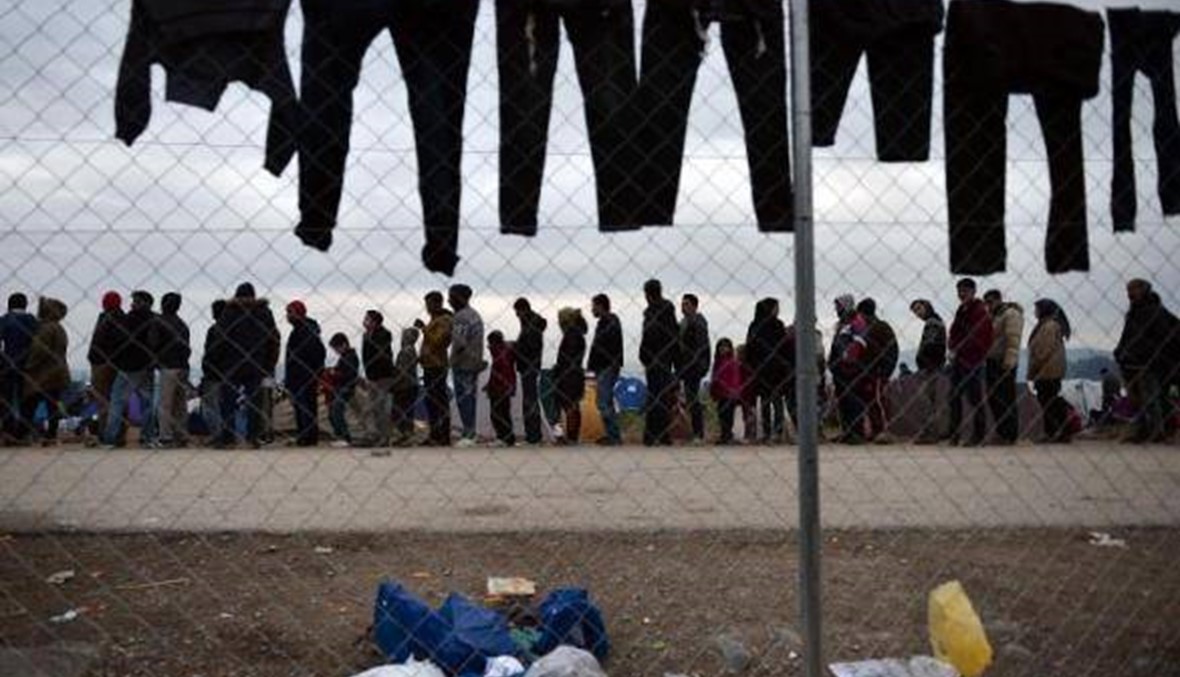 اليونان تنوي إخلاء مخيم ايدوميني على الحدود المقدونية... فما مصير 8500 مهاجر؟