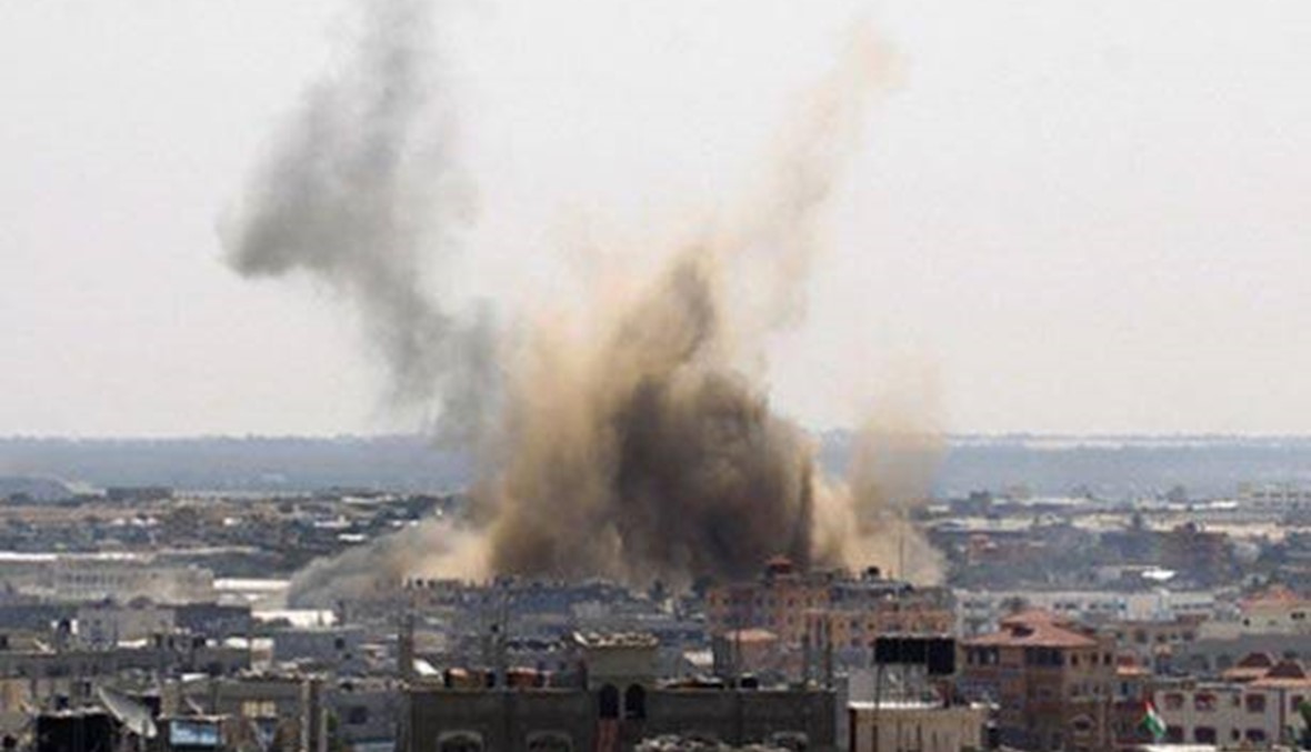 الطيران الإسرائيلي يستهدف موقعين لـ"حماس" في غزة... ولا إصابات