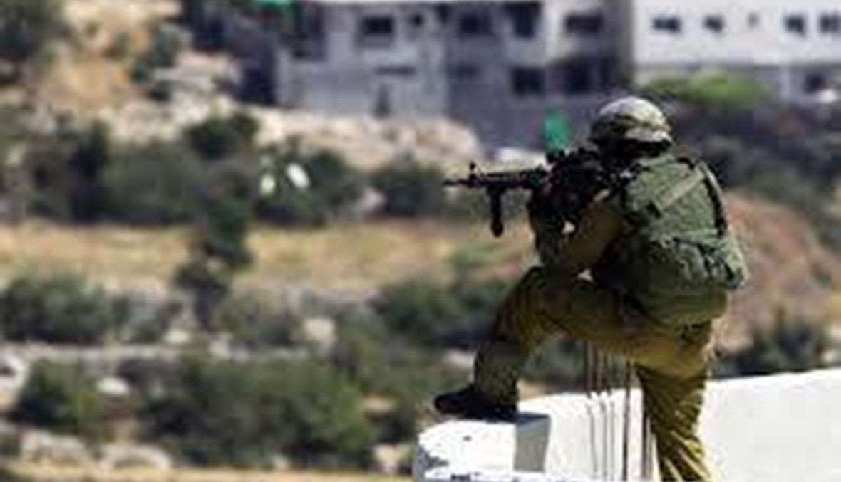 الجيش الاسرائيلي قتل فتى فلسطينيا "من طريق الخطأ"