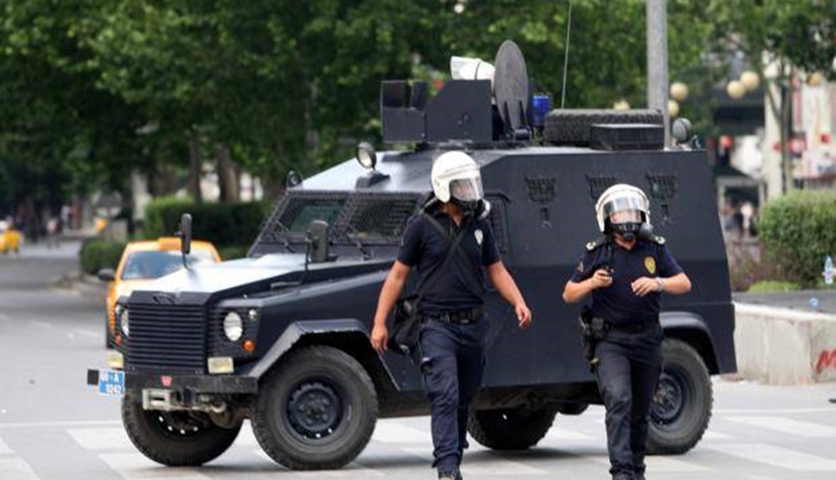 الشرطة التركية تحتجز 13 شخصاً على صلة بهجوم مطار اسطنبول