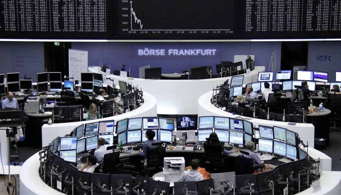 هبوط الأسهم الأوروبية في بداية الجلسة مع تراجع أسعار النفط