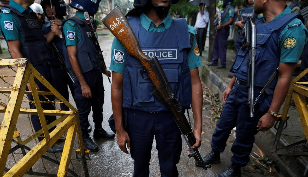 وزير داخلية بنغلادش: منفذو هجوم داكا لم تكن لهم أي مطالب