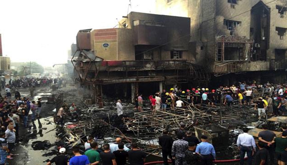 75 قتيلاً في تفجير شاحنة مفخّخة في حي الكرادة ببغداد العبادي يتفقّد المكان ويتوعد بالاقتصاص من "الإرهابيين"