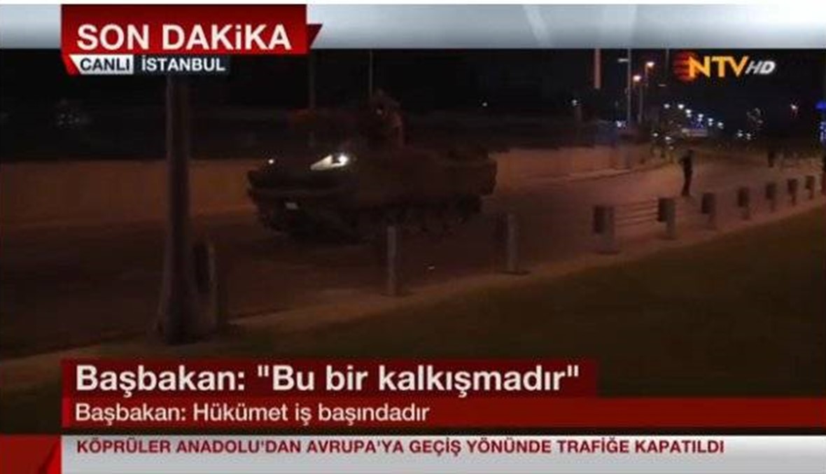 بالصور - محاولة انقلاب في تركيا... بيان للجيش: تولينا السلطة