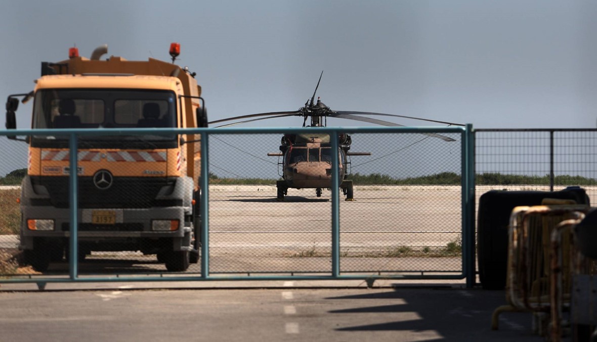 8 عسكريين هبطوا بمروحيتهم العسكرية التركية يطلبون اللجوء في اليونان