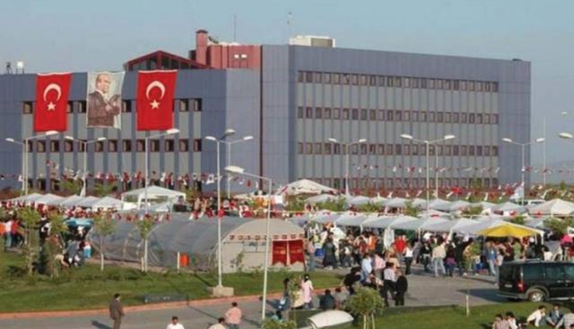 الجامعات التركية في صميم حملة التطهير