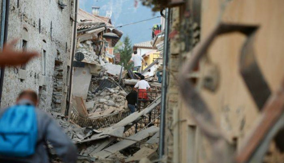 آمال العثور على ناجين تتضاءل... عدد قتلى زلزال إيطاليا يرتفع إلى 267