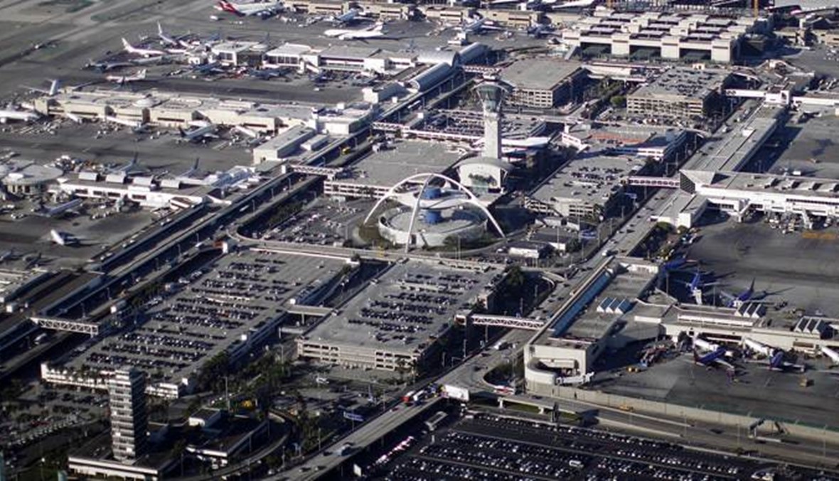 اغلاق جزء من مطار لوس انجليس بسبب اطلاق نار ممكن