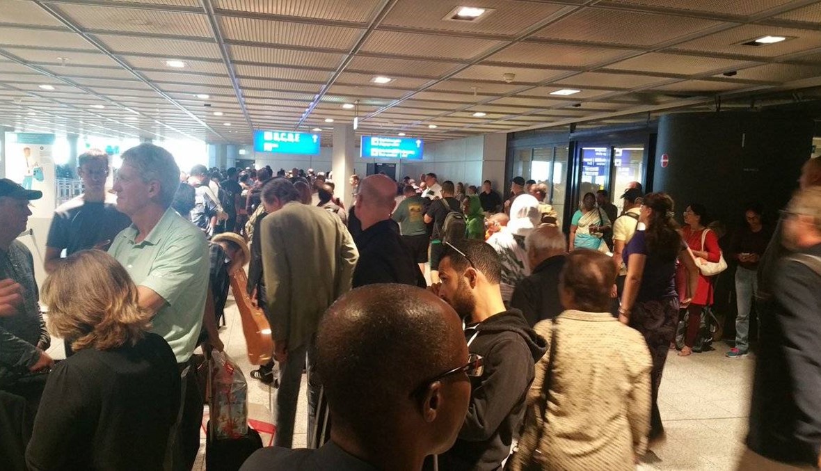 بالصور والفيديو - اخلاء مطار فارنكفورت بسبب تهديد أمني