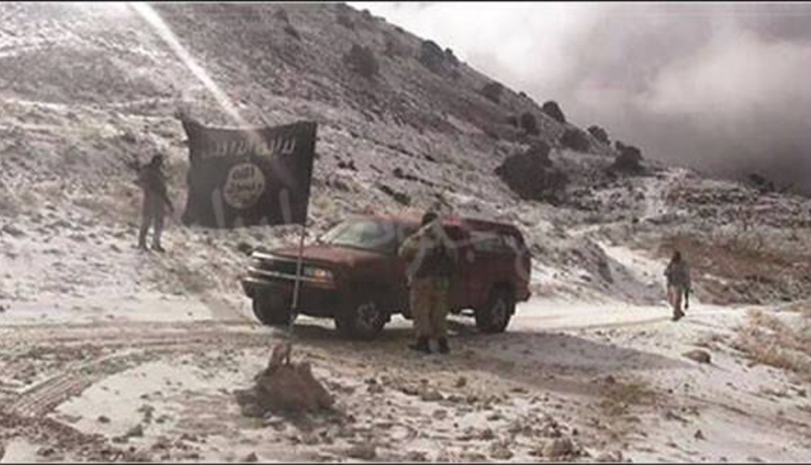 20 يوماً مع"داعش"... موقوف أمام العسكرية: ذبحوا أمامنا المقنّع وصلبوه