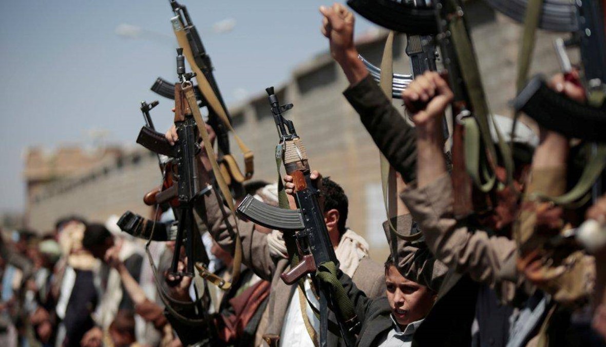 الحوثيون يقصفون "شارعا مكتظا" في تعز... 10 قتلى و17 جريحا