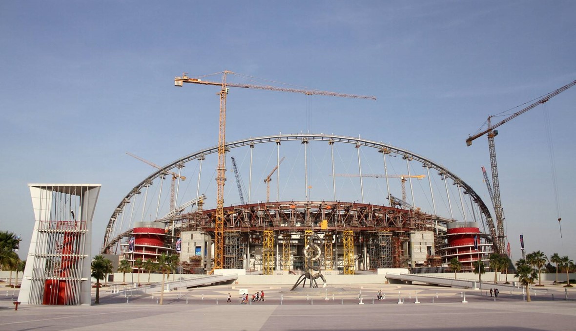 قطر تعلن وفاة عامل في إحدى منشآت كأس العالم