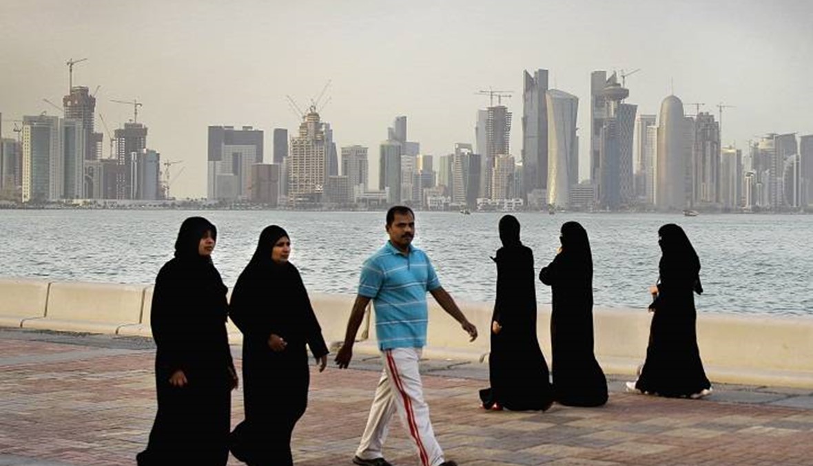 قطر تحقق في وفاة عامل بمنشآت المونديال