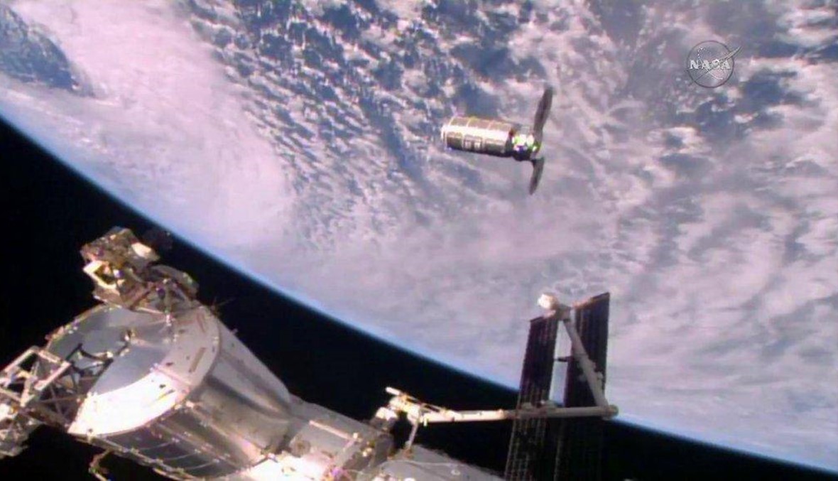 "سيغنس" التحمت بمحطة الفضاء الدولية: 6 رواد تسلّموا طنين من المؤن والمعدات