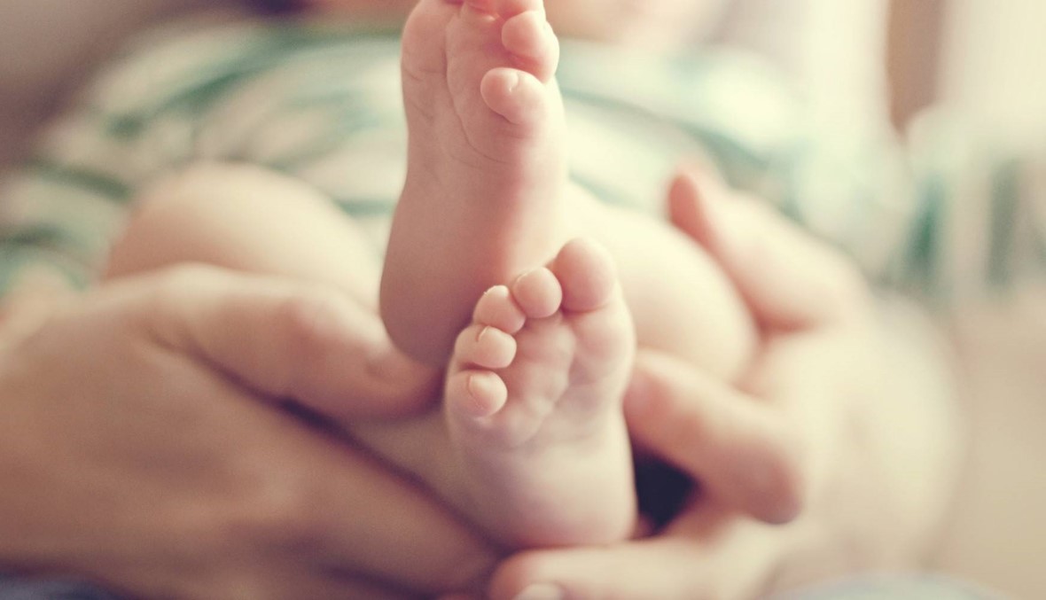 التماس الجسدي بين الام والمولود الجديد ضرورة... ما السبب؟