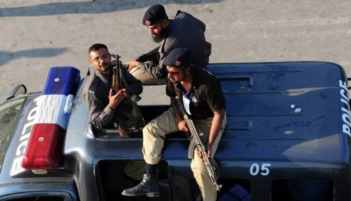 مقتل مسؤول بالشرطة في باكستان: "داعش" وطالبان يعلنان مسؤوليتهما