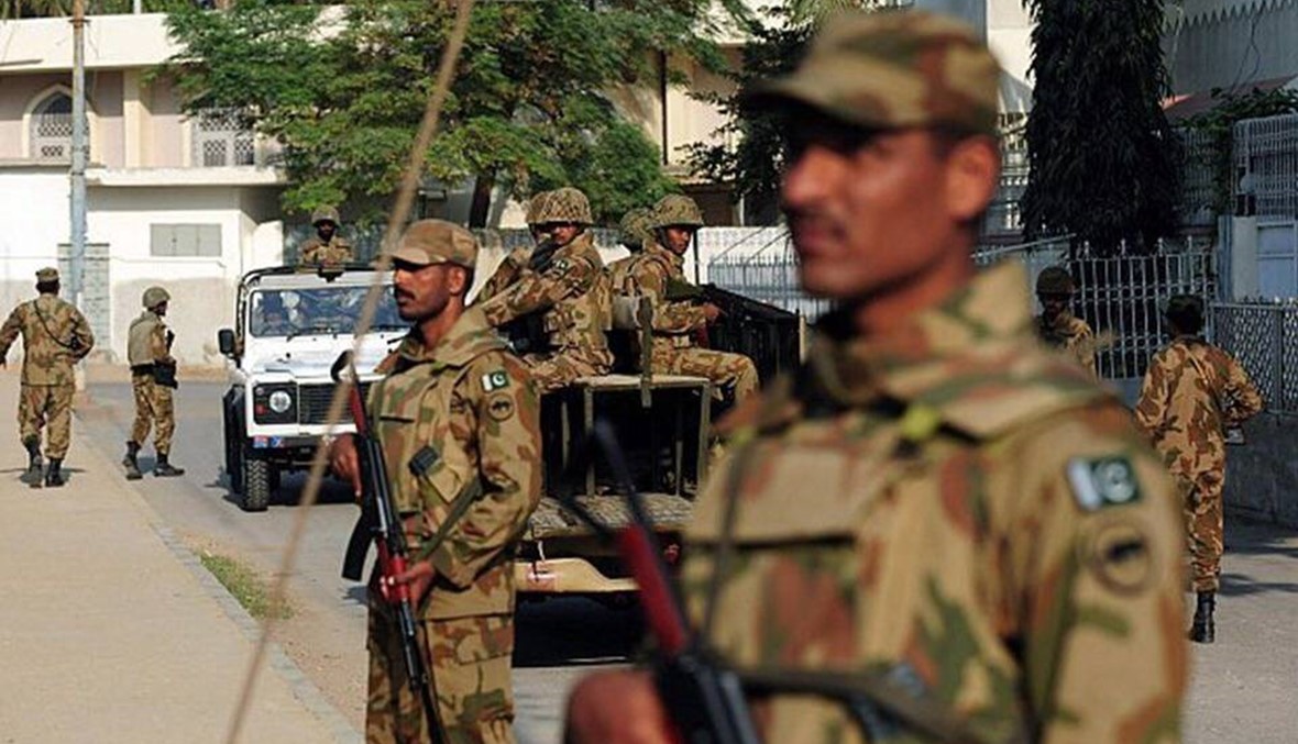 هجوم على أكاديمية للشرطة في باكستان: عشرات القتلى و"داعش" يتبنّى