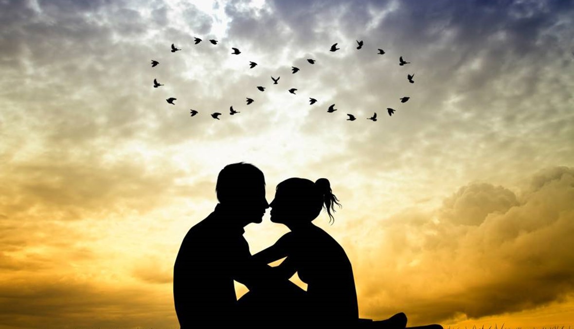 عبارات رومانسية عربية ساحرة... أهدِها لشريكك في كلّ الأوقات