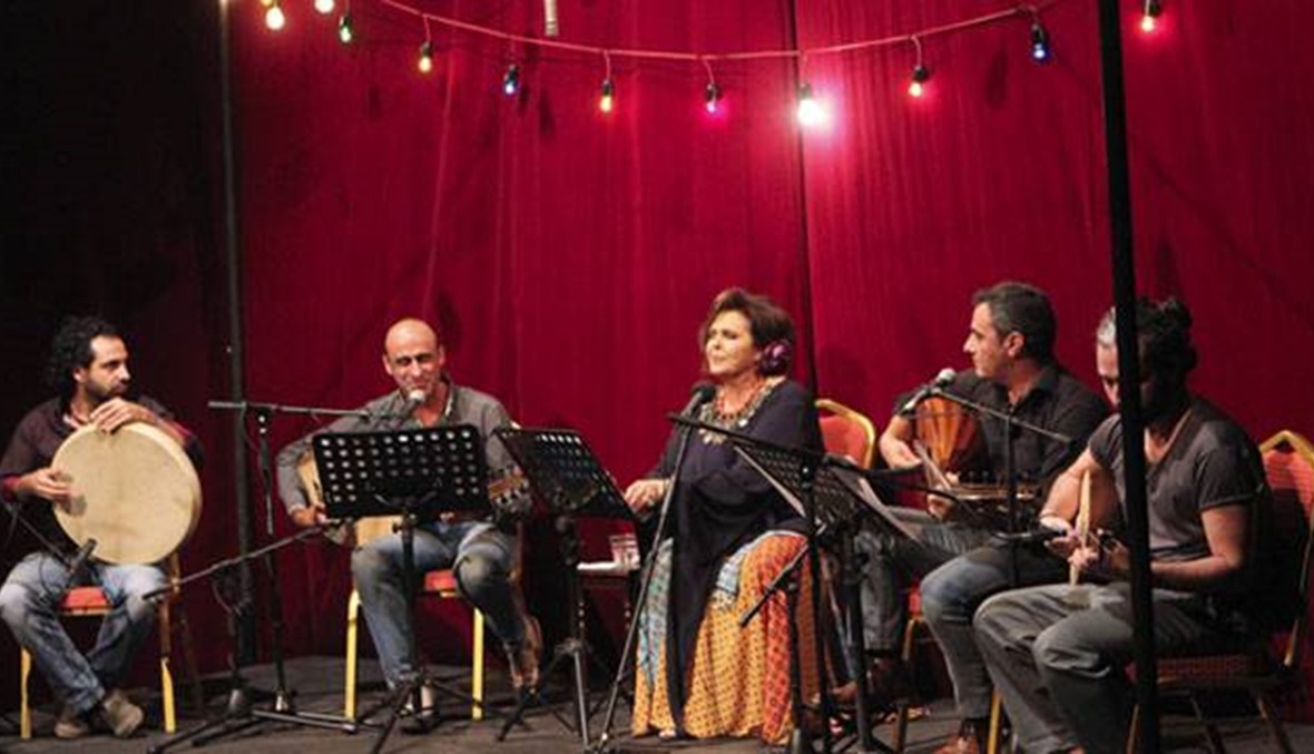 "احتفاليّة مسرح المدينة 20 سنة": الأشقر روت قصصها وغنّت زكي ناصيف !