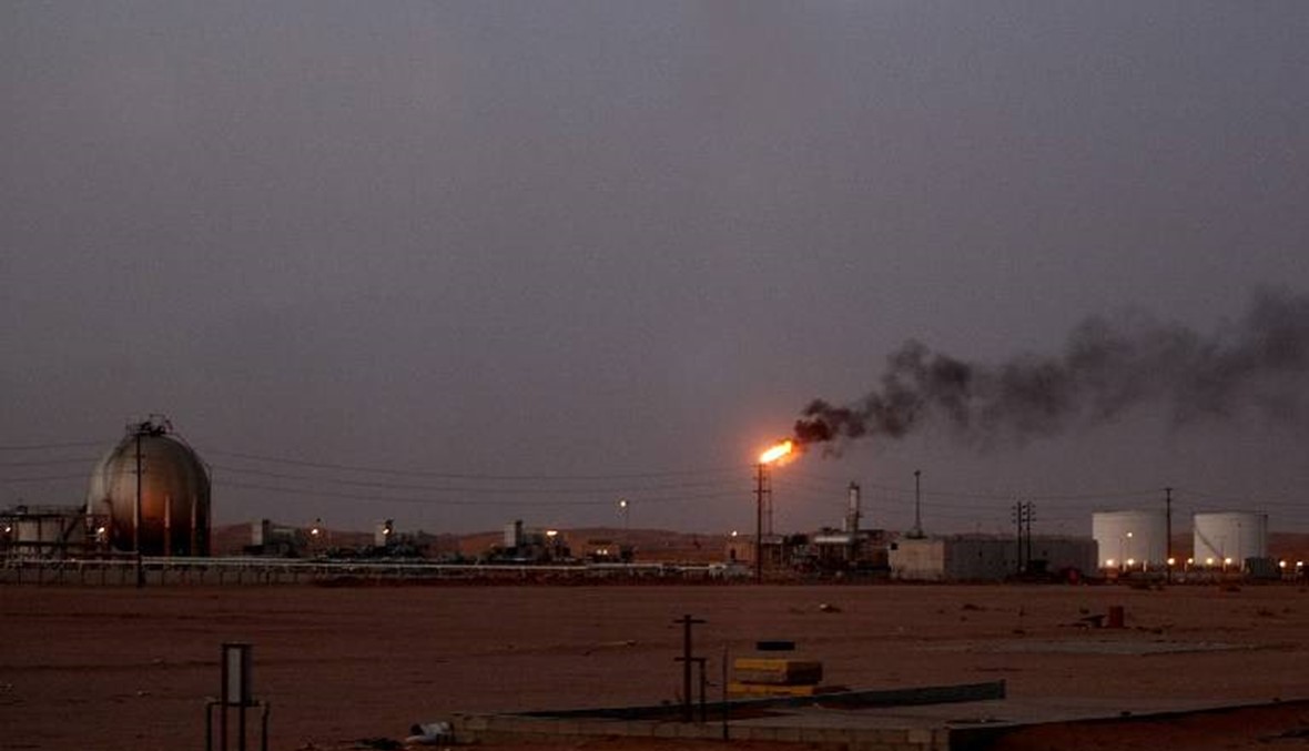 السعودية لا "تهدد" بزيادة إنتاج النفط