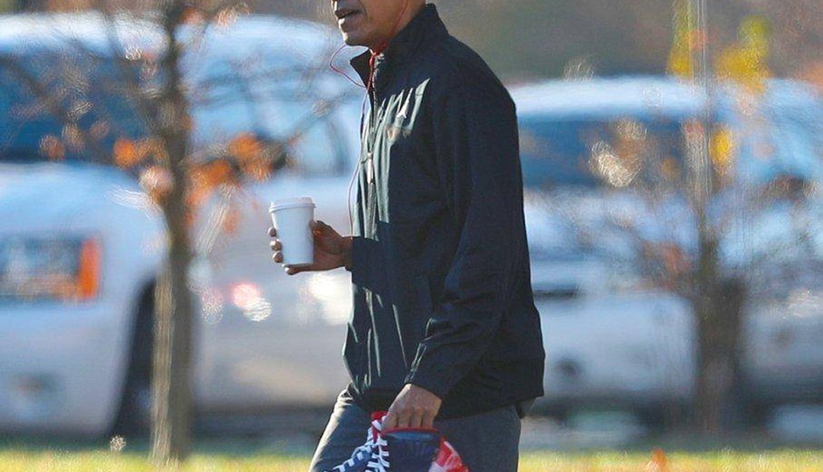 اوباما "يلعب" في يوم الانتخابات... مباراة في كرة السلة جلباً للحظ