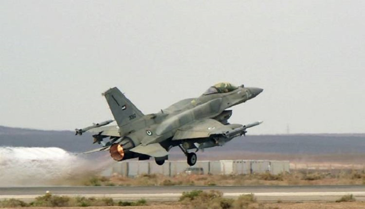 البيان مقتضب: "وصول 4 طائرات أف 16 إلى العراق"
