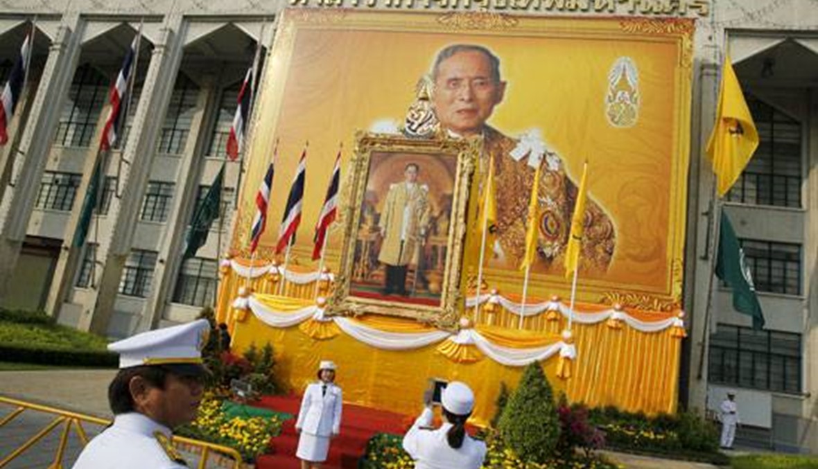 تايلاند ستبدأ بناء محرقة الملك الراحل... 8000 شخص سيشاركون في مراسم الحرق